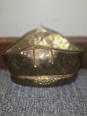 Vintage Hosley Hammered Brass Planter with Rope Detail - Gold